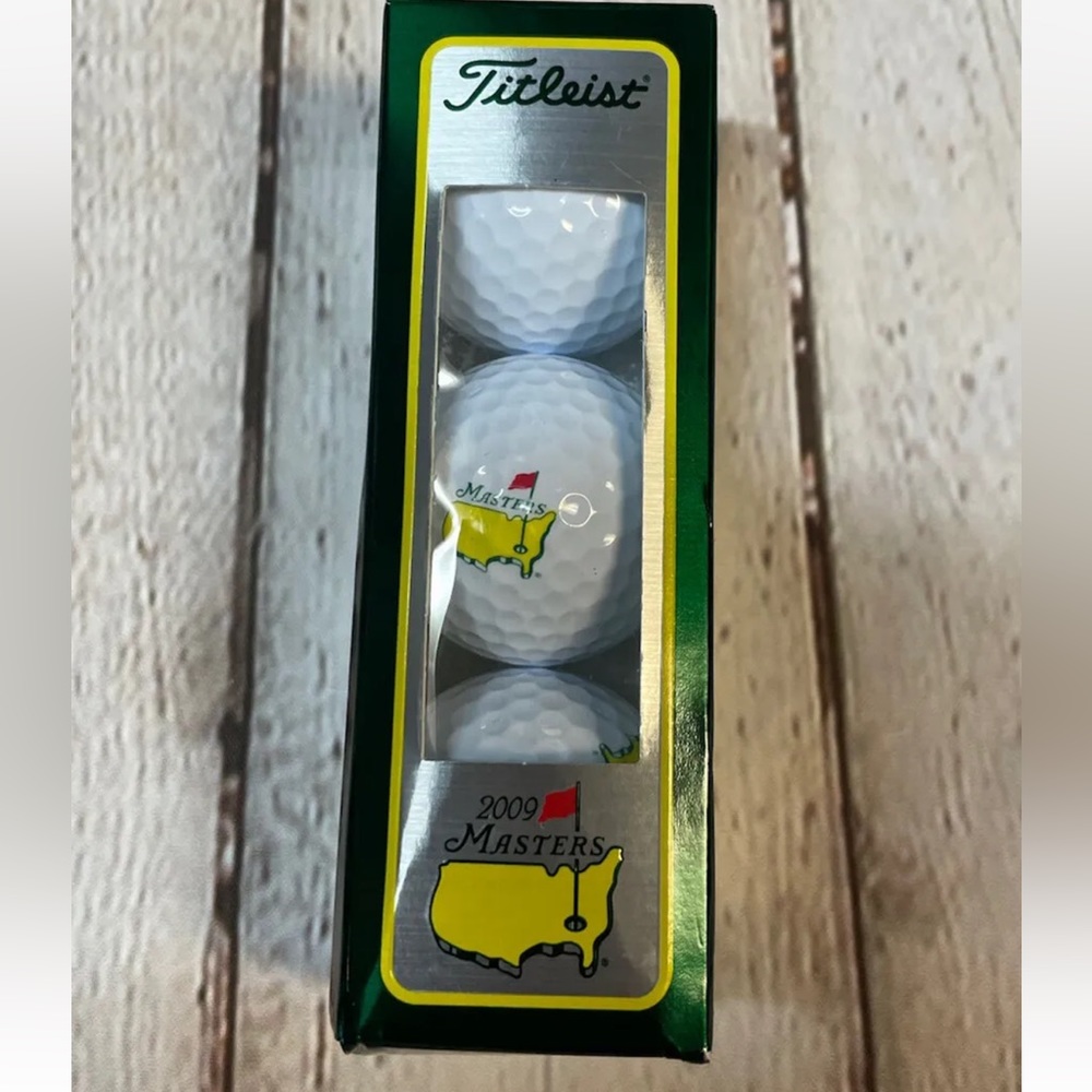 Golf sleeve Augusta Masters golf balls